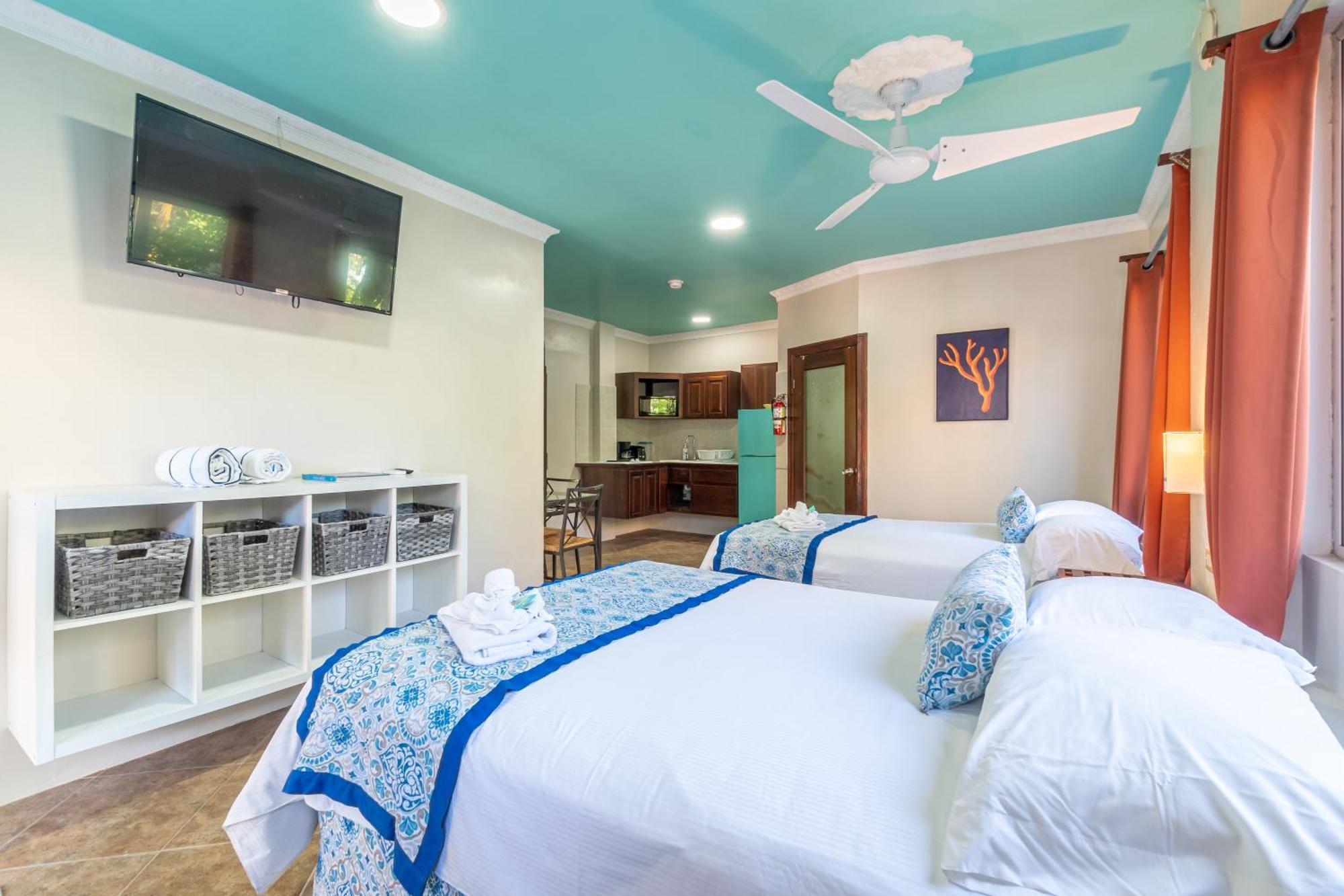 Island Magic Beach Resort Caye Caulker Dış mekan fotoğraf